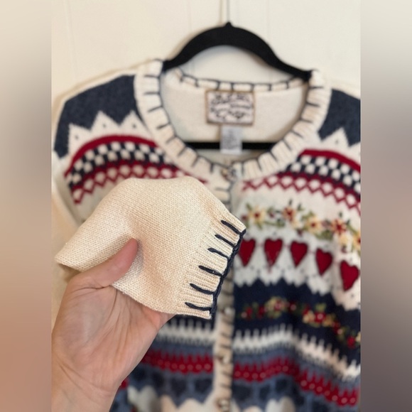 Women Knitted Cardigan Sweater Large Red Hearts Heirloom Collectibles Vintage - Picture 5 of 8